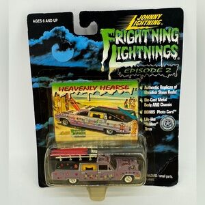 Johnny Lightning Heavenly Hearse Frightning Lightnings Purple Car & Card 1/64